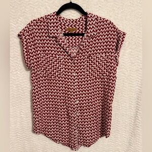 JACHS Girlfriend Red and White Chevron Button Down Shirt. Size medium